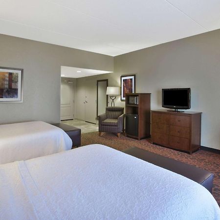 Hampton Inn Brockport Экстерьер фото