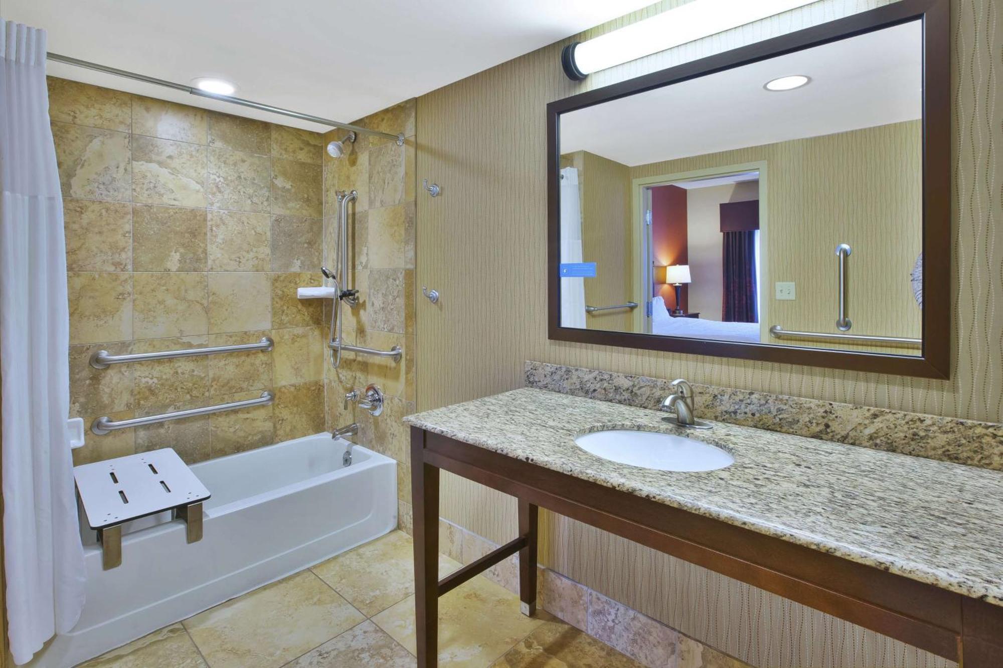 Hampton Inn Brockport Экстерьер фото
